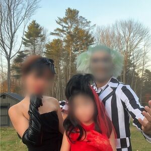 Beetlejuice Delia wig and glove headband